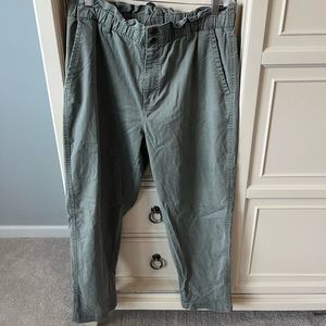 Universal Thread olive green high waisted paper bag taped pants, size 16